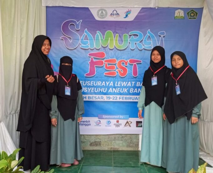 Santriwati Ma’had Shafwatul Qur’an Ikuti Lomba Samurai Fest 2025
